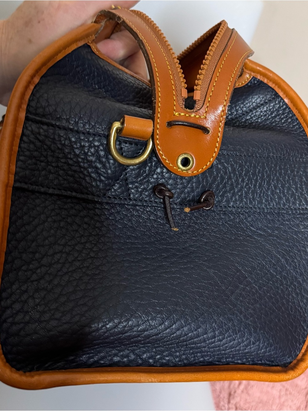 Vintage Dooney & Bourke AWL Made in USA Navy Gladstone Satchel With Lock/Keys - Picture 5 of 15